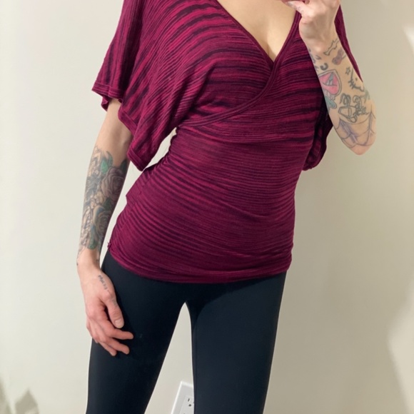 Le chateau heathered red tunic style fancy top fall fashion - Picture 1 of 7